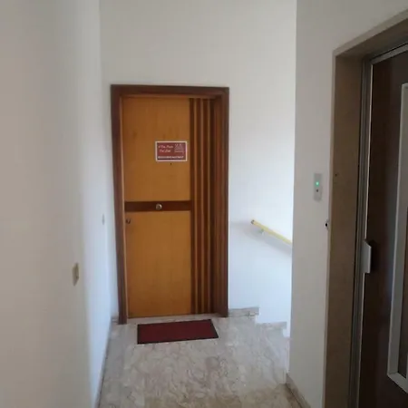 A Due Passi Dal Cielo Iesi